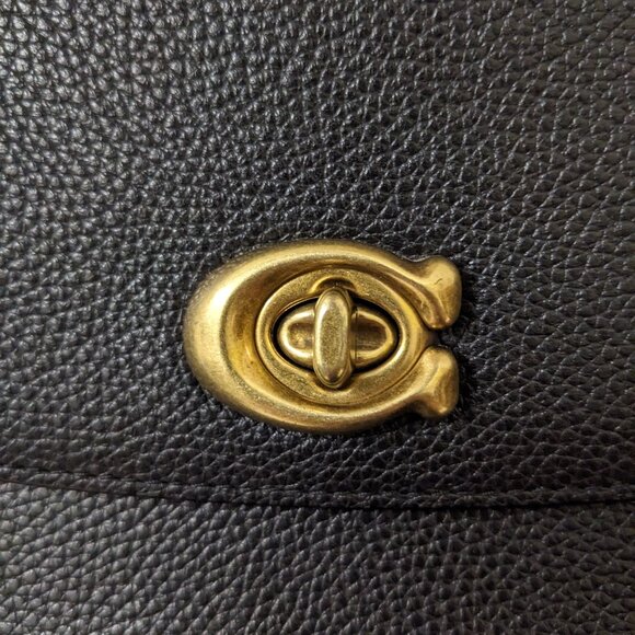 COACH Cassie Crossbody - Picture 5 of 12